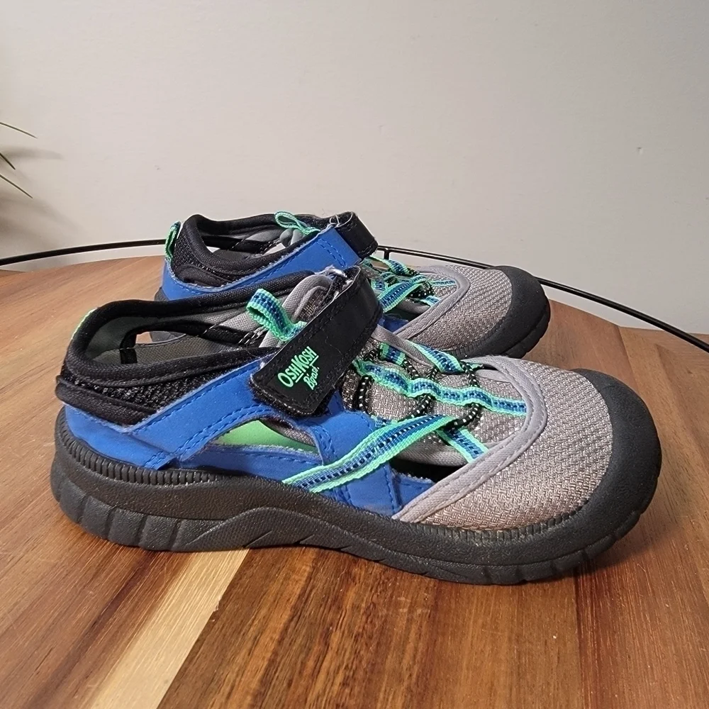 Osh Kosh Bump Toe Athletic Sporty Washable Play Sandals Sneakers Size 11
